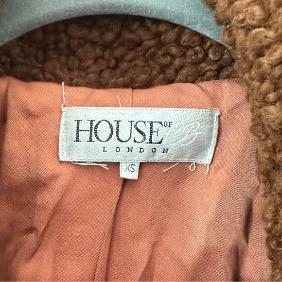 House of CB London coat - Picture 2 of 3